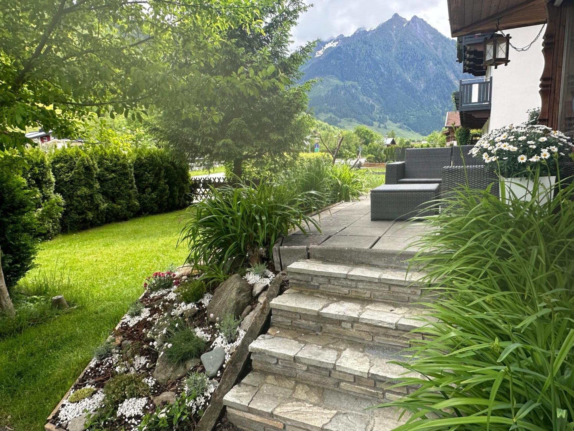 Chalet Charlotte Fusch an der Grossglocknerstrasse Luaran gambar